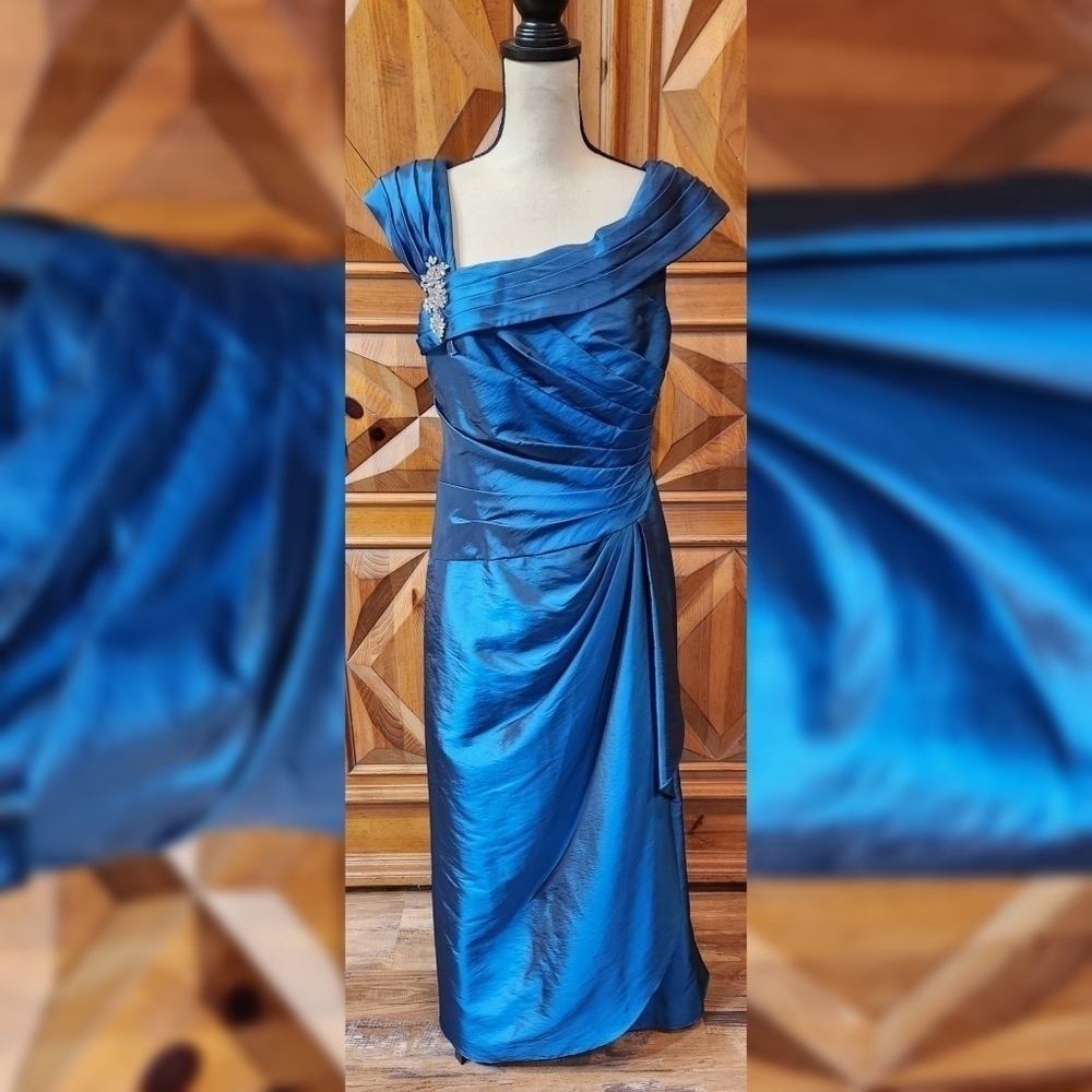 Jade By Jasmine Formal Dress Sz 10